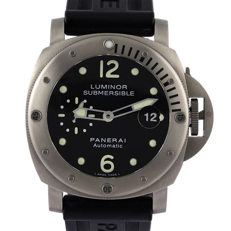 panerai luminor submersible pam 00025.